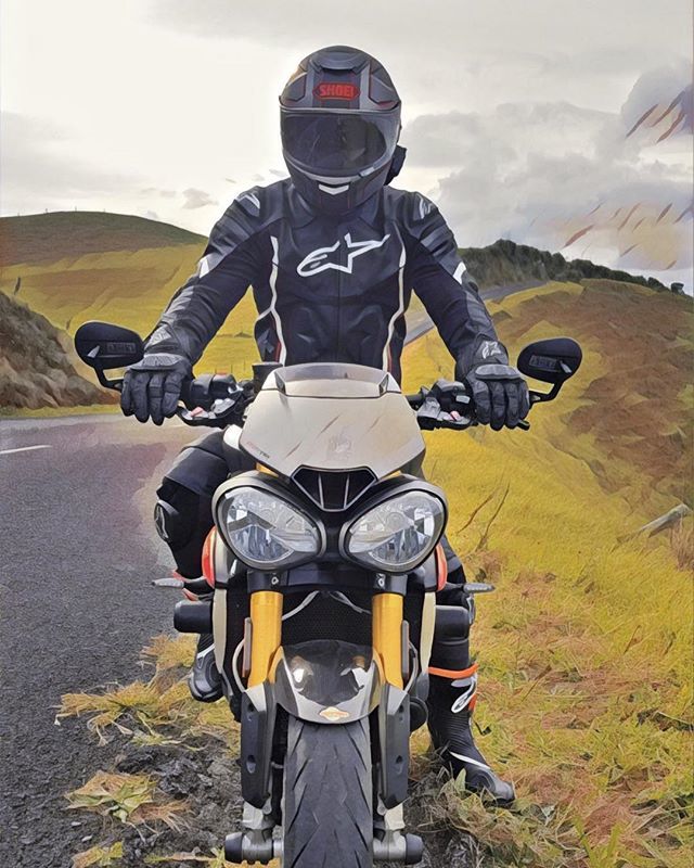 davidmoors's tweet photo. To the Lighthouse. #expmotonz #triumphmotorcycles #speedtriple https://t.co/xYfYVlOjLi https://t.co/GjIbkMEtCX