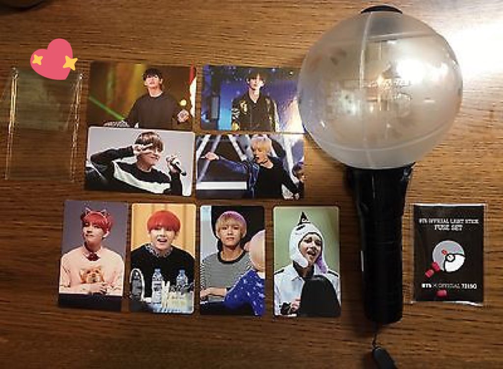 _MerchGiveaways's tweet photo. FIRST BTS BIG GA!
🍒 Army Bomb Ver.1 + 8 V Photocards + Fuse Set 🍒 

RULES TO ENTER:
-MBF Me!
-RT 
-Comment atleast 5 Mutuals but the more you add the more probablility of winning!
-Ends May 20 

🍒 Goodluck Cherries! 🍒 https://t.co/bmBWOGuWAA