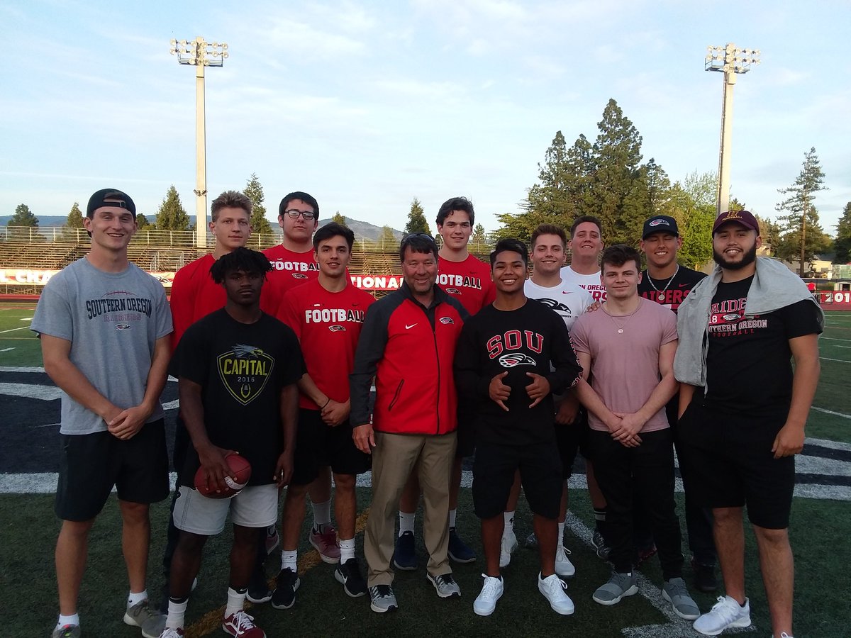 Charlie Hall (@coachhallcm) on Twitter photo Want to thank some of the members of the 2018 <a href="/SOU_Football/">Southern Oregon Football</a> signing class for coming to spring game. Enjoy the rest of your senior year and we will see you soon. #Classof2022 #RaiderFam Want to thank some of the members of the 2018 <a href="/SOU_Football/">Southern Oregon Football</a> signing class for coming to spring game. Enjoy the rest of your senior year and we will see you soon. #Classof2022 #RaiderFam