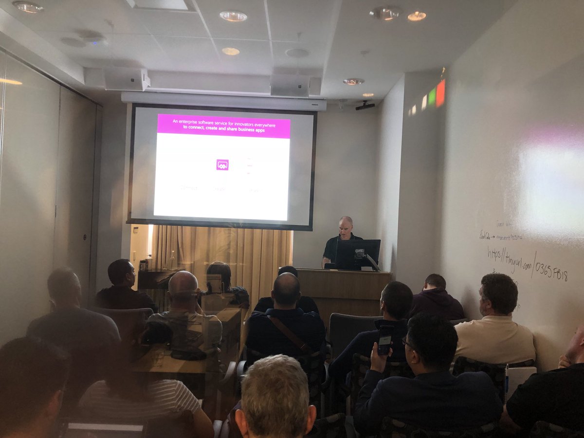 hadwinfung's tweet photo. PowerApp + Flow by @JamesMilne presenting at #o365SatPer18 #o365Sat18 #perthSPUG https://t.co/g8GwPbjxA3