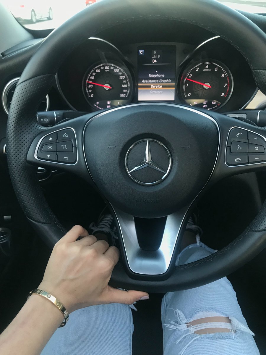Ryleesavana's tweet photo. New whip 😻 #skirrrr https://t.co/3wdy3OvQor