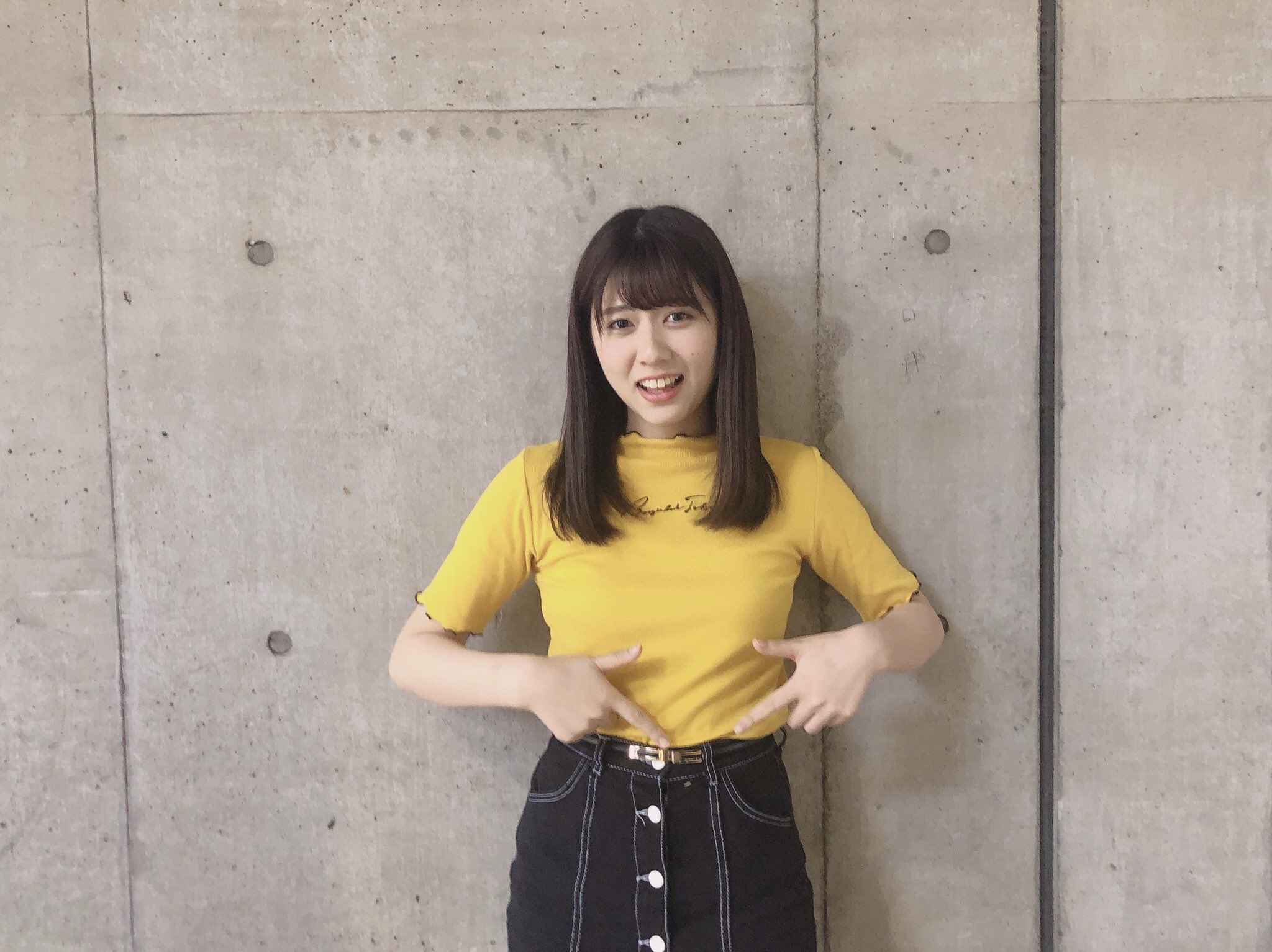 　清水麻璃亜  / X
