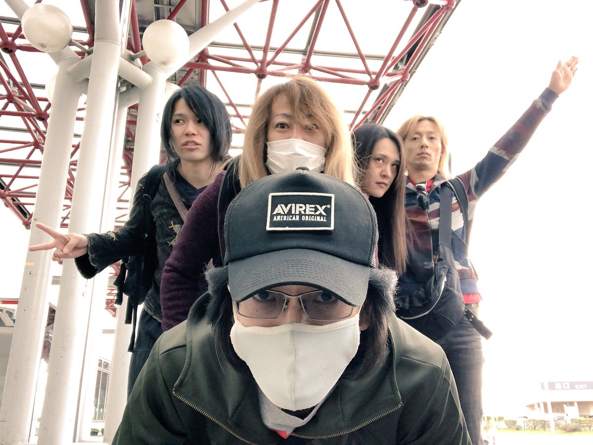 GALNERYUSOFFIC2's tweet photo. GALNERYUSいっこうは北海道に入りました‼️ 
本日は明日の為の準備の日です‼️

明日PENNY LANE24にてお待ちしており��す‼️ https://t.co/BhiZ0d9N69
