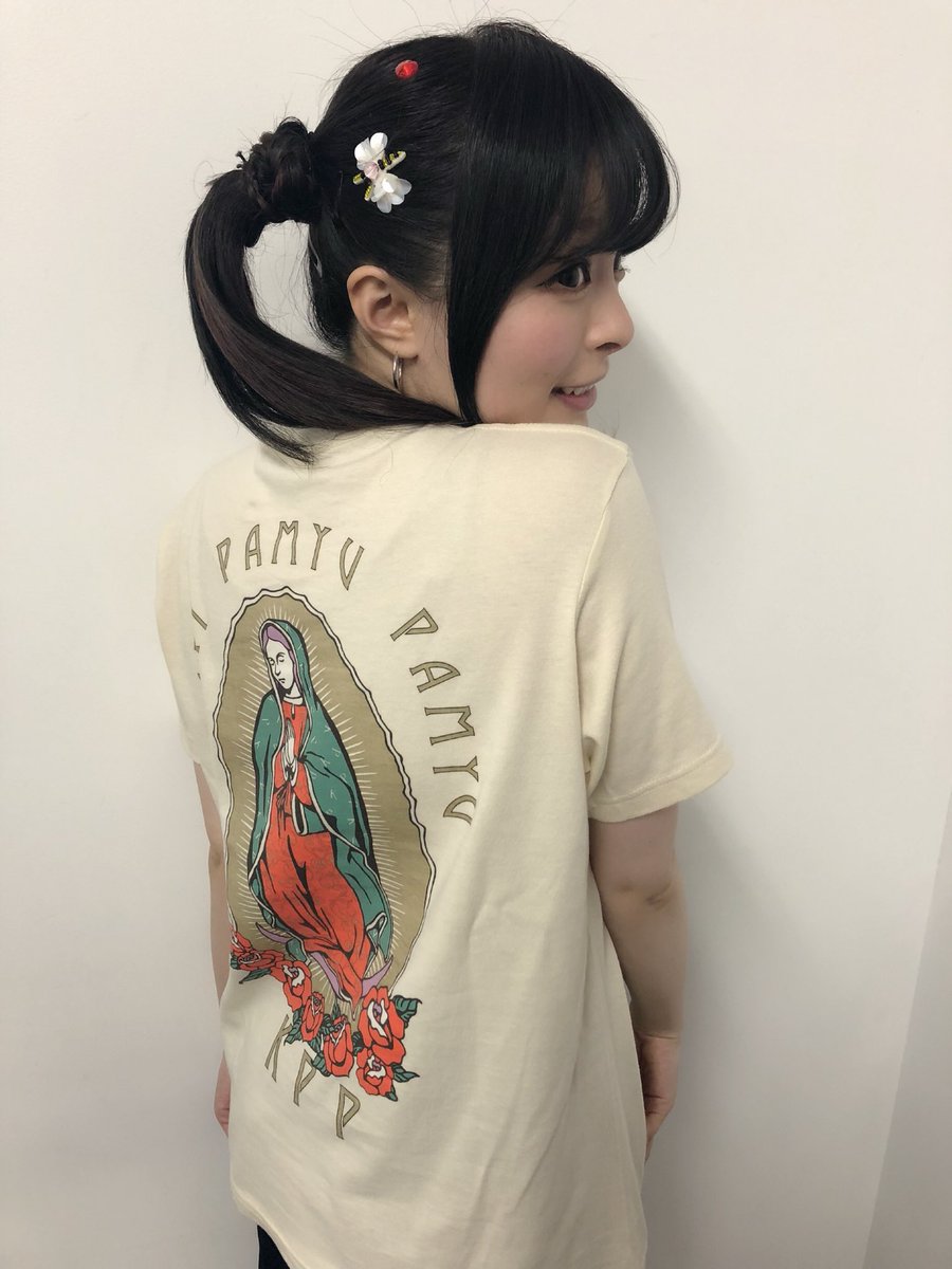 pamyurin's tweet photo. きゃりーマリア様Ｔシャツおすすめ https://t.co/s7n0eRTUy1