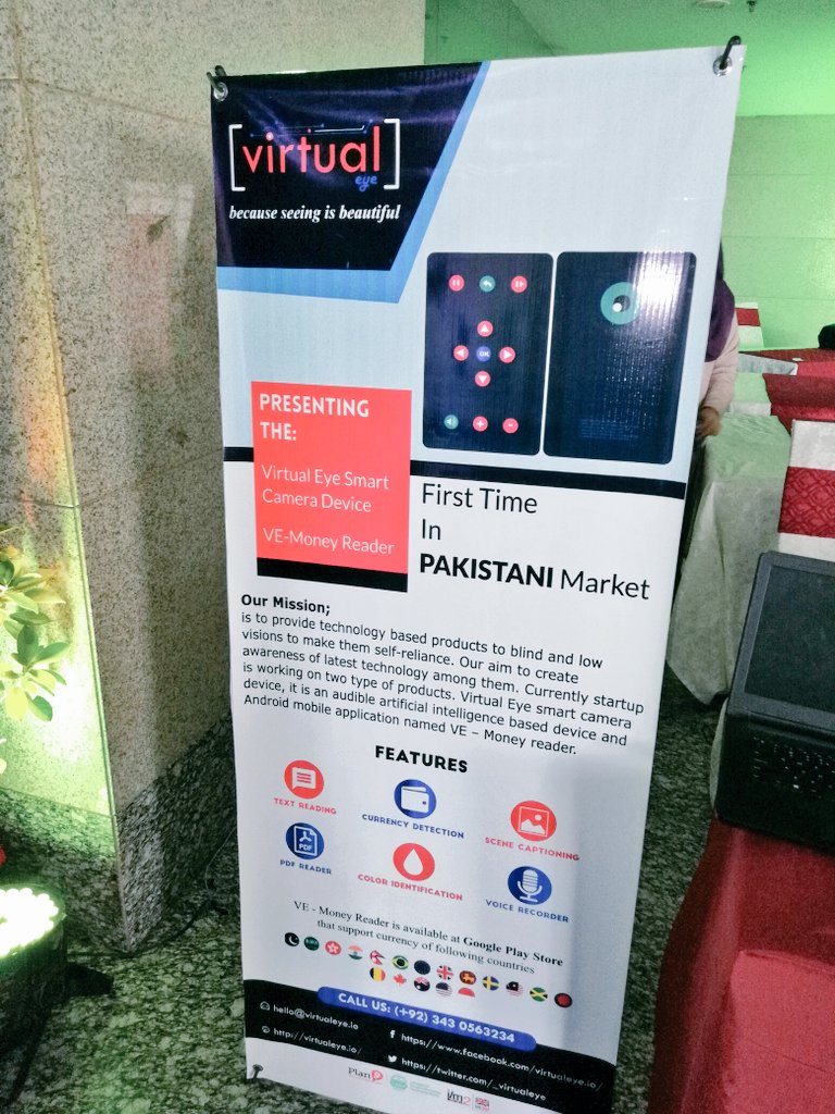 _virtualeye's tweet photo. @ XP9 the Demo Day by @Plan9incubator. https://t.co/y4vMCbNB6s