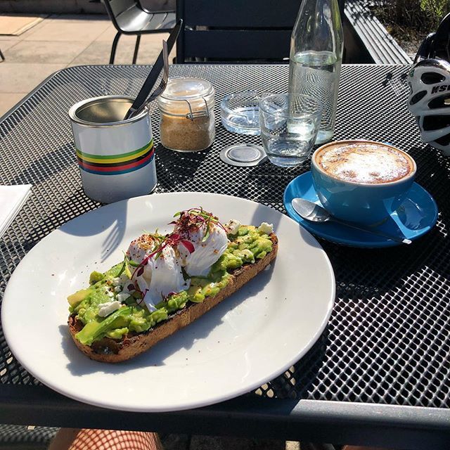 Rude not to 😋🥚🥑👌 #thedynamo #balham #eggsavocado #postride #ridelots #londondynamo ift.tt/2rmw6uh