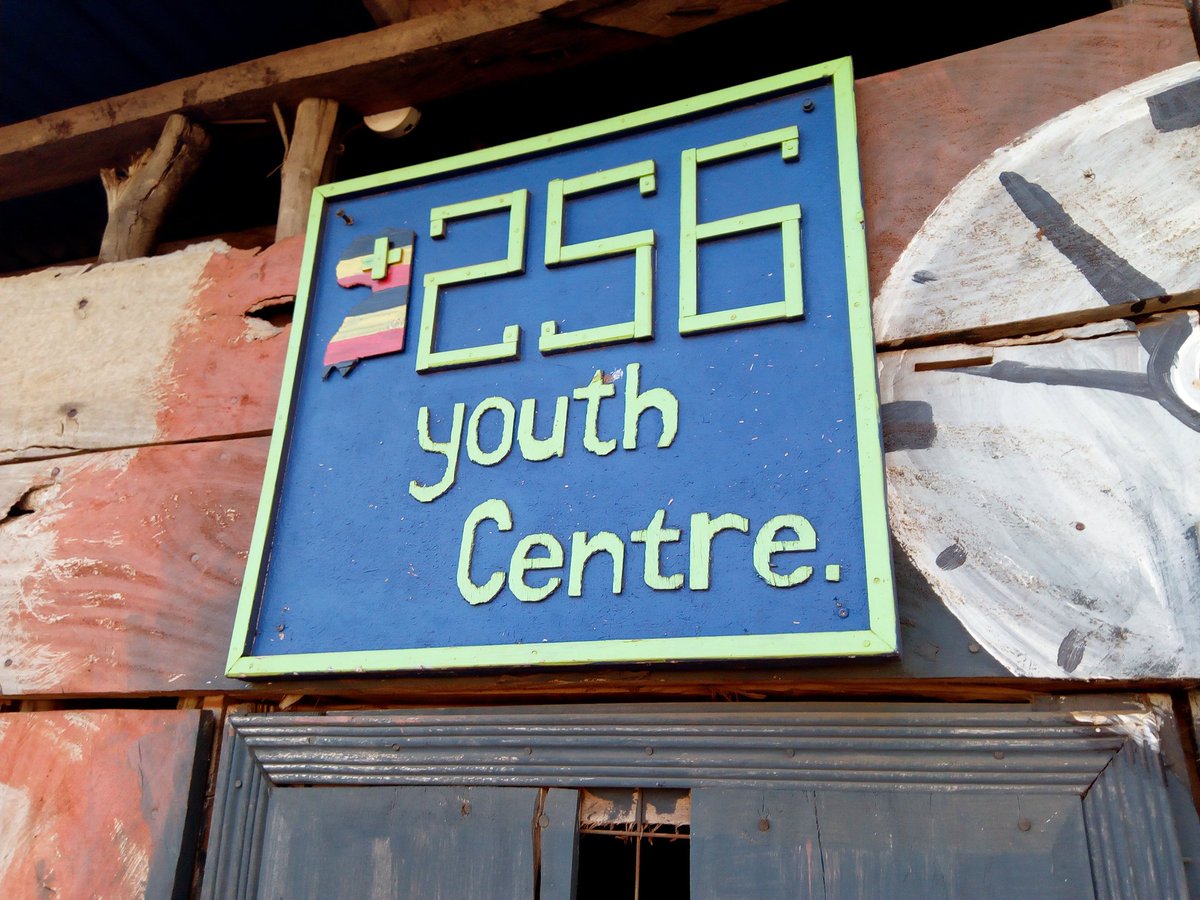 yaliuganda's tweet photo. All set here at the 256 Youth Centre in Iganga. This impressive organization engages young people in the community through numerous activities in sports and fitness, carpentry and tailoring &amp; #Leadership #Kazi #YaliAtWorkUg @usmissionuganda @YALINetwork @WashFellowship https://t.co/KoEwzwFtyK