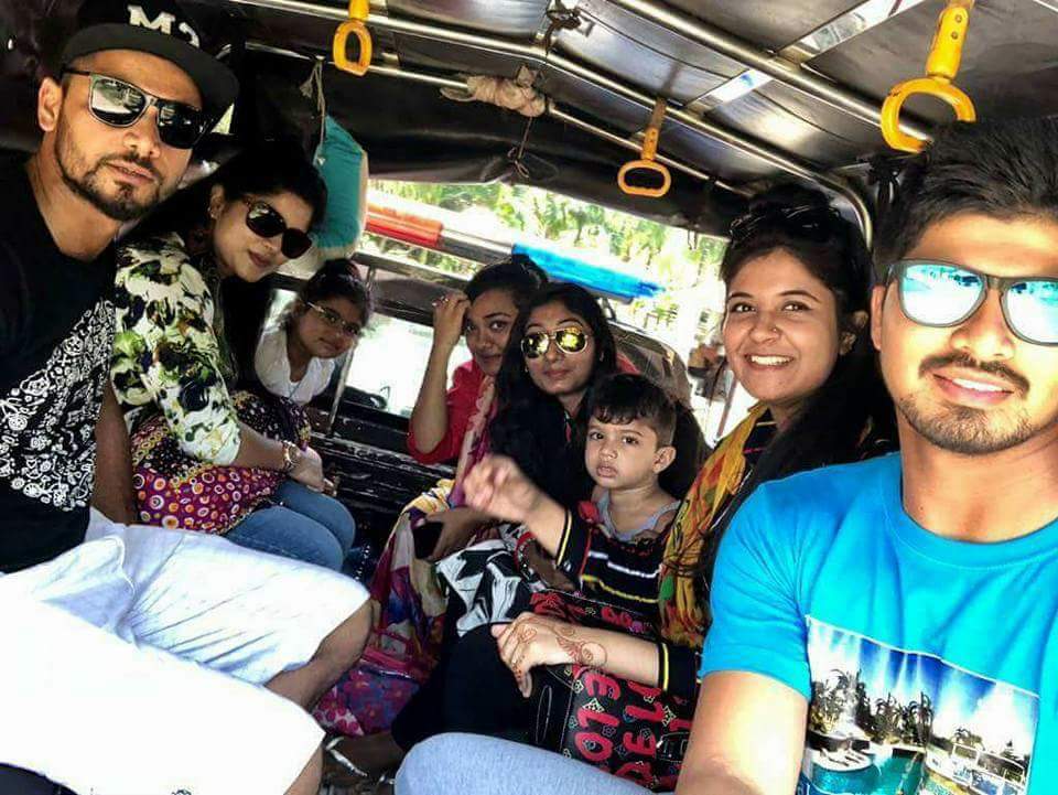 mashrafebd's tweet photo. spent quality time with family!! https://t.co/jPUcval0T1