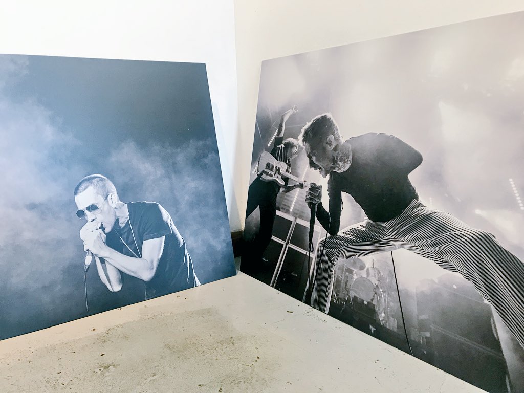 leedsgallery's tweet image. If you’re around Leeds for @liveatleedsfest today, pop in and see our exhibition you’ll love it - Paul Weller, Courtney Marie Andrews, Editors, Biffy Clyro, Frank Carter and more... #MPIA09 @Maron_Stills