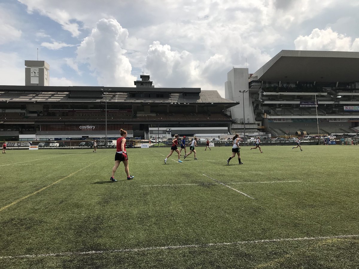 kayotran's tweet photo. Saigon Gaels vs Singapore Gaels Lion #GAA #SouthAsianGaelicGames2018 #vsource #SaigonGaels https://t.co/d6keVuGf4n