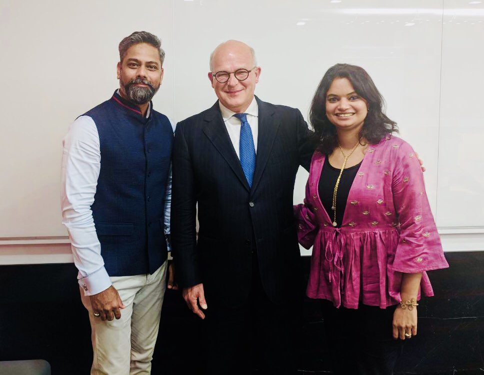 Thank you for visiting #SGGSC Mr. Séverin Cabannes, Pleasure to host you - <a href="/Priya_2703/">Priya</a> <a href="/veroniquesani/">Véronique SANI</a> <a href="/mpa1837/">Matthieu Pasquier</a> <a href="/robinsamee/">ROBIN</a> <a href="/sunil_insead/">Sunil Shah</a> #RESG