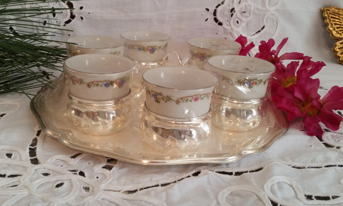 Lyn_Bluefish901's tweet photo. Vintage West German QUIST Silverplate Serving Tray & 6 Demitasse Cups w/ Floral China, 1950s, NOS, Dining Party Decor Bridal, TV Movie Prop https://t.co/lIMqxqSMNB #Etsy #AmazingFunVintage #SilverplateTray https://t.co/Cz6meOpHko