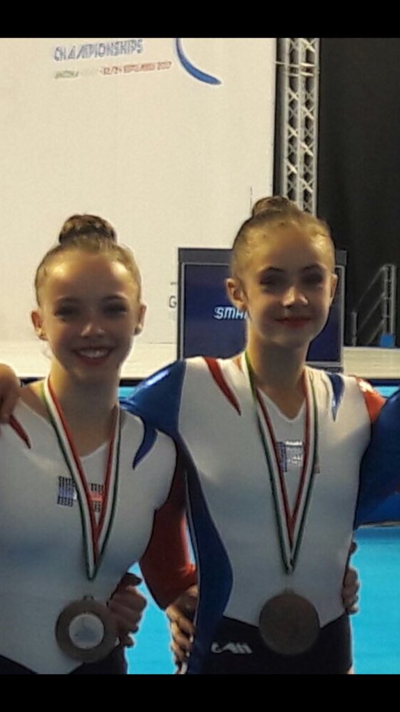 UNSS63's tweet image. Gamba l’aérobic aux Gymnasiades. Line et Alexia on compte sur vous. #gymnasiade2018 #TeamUNSS #UNSS #ffgym