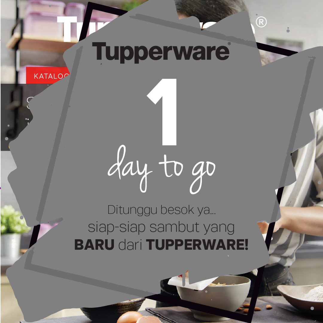 tupperwareID's tweet photo. Yeay, akhirnya katalog terbaru akan hadir besok! Kamu bisa tebak produk apa yang akan tampil di halaman paling depan dari #KatalogTupperware ? #PakeTupperware https://t.co/9ngwtLc1hm