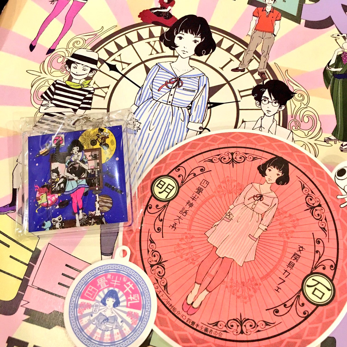 つこ ずっと行きたかった文房具カフェ Bunbougucafe で開催中の四畳半神話大系メニュー食してきました お腹空いてたので猫ラーメンのスープ染み渡りました ヨーグルト瓶入りアイス ステンドグラスみたいなゼリーが綺麗 アイスクリームは一口食べた