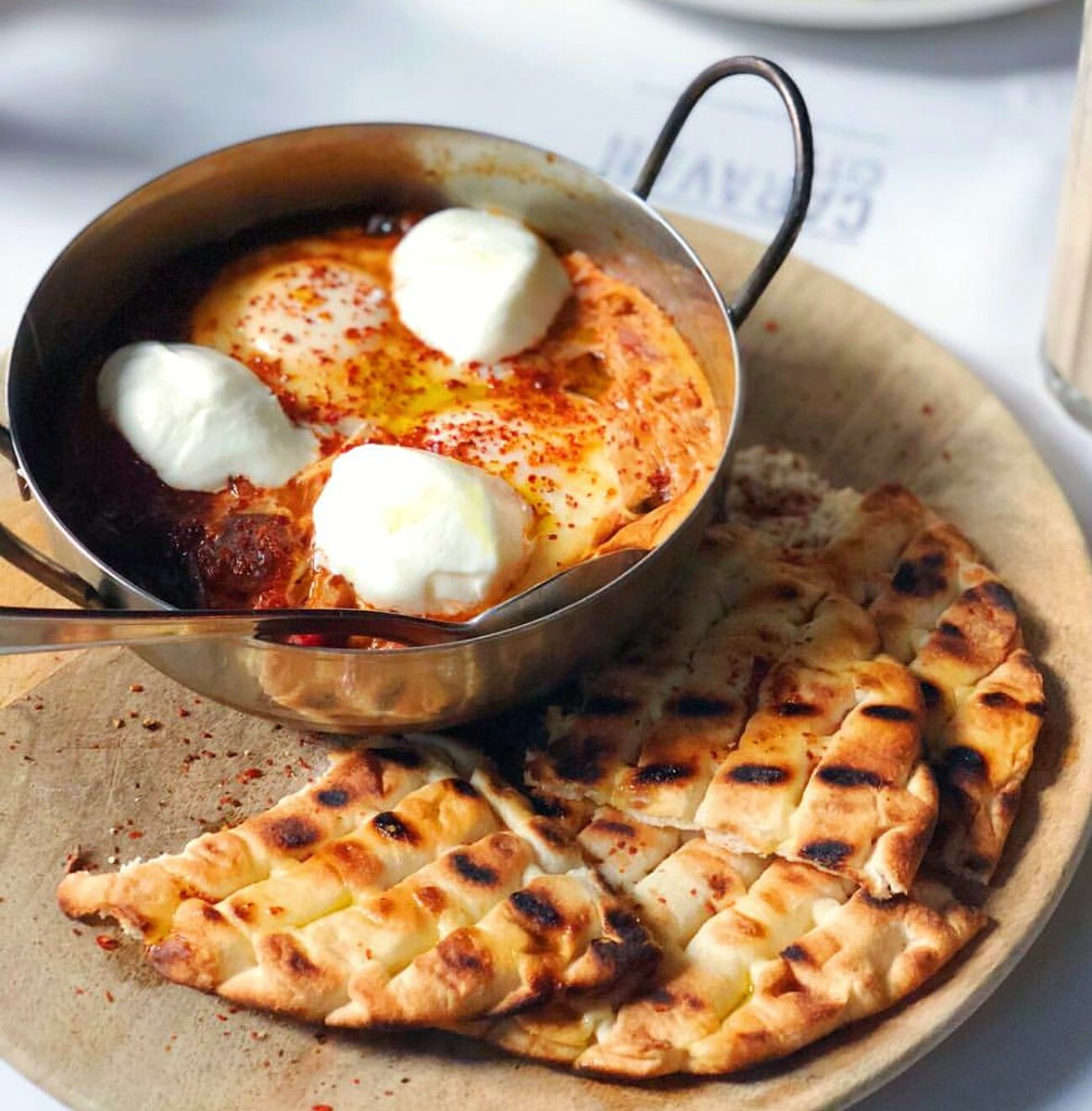 We cannot contain our excitement for how much #Sun and #Brunching is to be had this beautiful #MayBankHoliday weekend! ☀️🍳🤤 #SaturdayBrunch @CaravanResto | 📷 @Bakeryeee