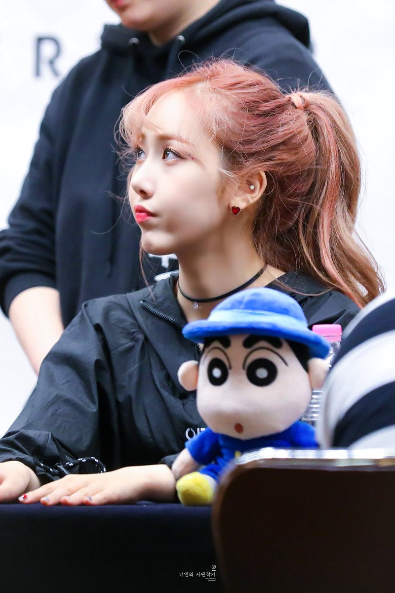 180504 여자친구 당산 팬싸인회 1

#신비 #황은비 #SinB #여자친구 #GFRIEND <a href="/GFRDofficial/">여자친구 GFRIEND</a>