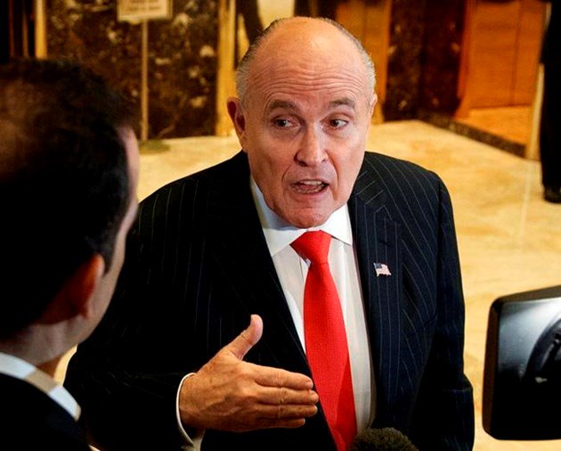 Trump chides Giuliani to 'get his facts straight' on Stormy.  ottawamatters.com/world-news/tru… https://t.co/BYYRysn5ys