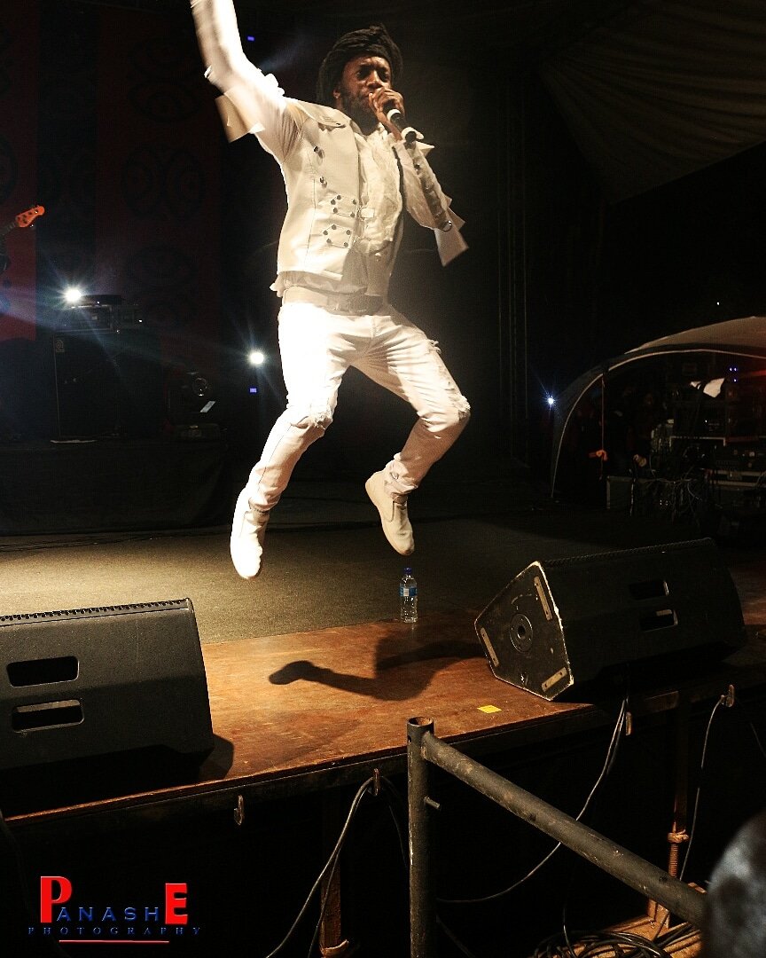 OfPanashe's tweet photo. @winkydonline was lit🔥 last night, the crowd was going wild whilst this talented  Zimbabwean artist was performing @hifa_Official 

#Hifa2018 #instaHifa2018 #Winkyd #Zimbabwean #ownlocal #artist #Talent https://t.co/IrNxj865Uh