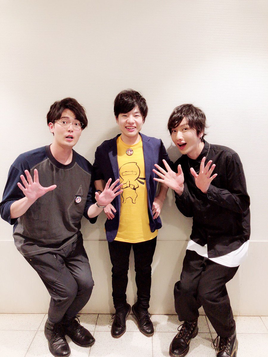 細貝圭 Twitterren あんスタ3周年記念イベント 昼 夜ととてつもなく大盛り上がりでめちゃ楽しかったー 笑 感謝祭なのにこちら側が沢山元気をもらってしまったよ ホントに皆様ありがとうございました 写真も沢山撮ったー 久々に会った人もいれば初めましての 細貝圭 Twitterren あんスタ3周年記念イベント 昼 夜ととてつもなく大盛り上がりでめちゃ楽しかったー 笑 感謝祭なのにこちら側が沢山元気をもらってしまったよ ホントに皆様ありがとうございました 写真も沢山撮ったー 久々に会った人もいれば初めましての