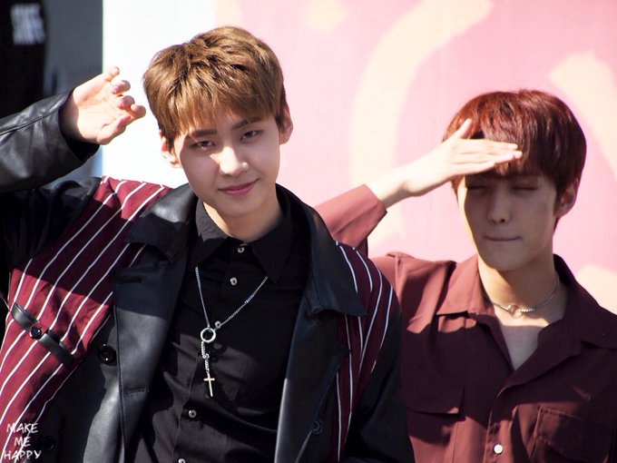 우신のtwitterイラスト検索結果 古い順