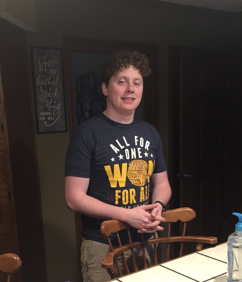 nmgladieux's tweet photo. Just trying to get my tweet on the board!!! Congrats Kyle! We love you and are so proud! #utoledo18 https://t.co/vv3urfctnM