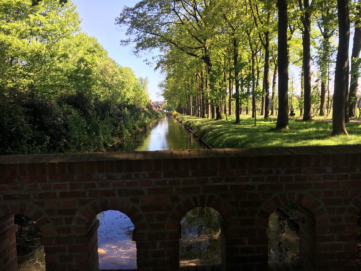 BelgiBeerNL's tweet photo. We hadden een geweldige #zaterdag #wandelen @abbeywestmalle! De #bieren zijn uitstekend, vooral van het vat! #westmalle #dubbel https://t.co/1wpVACHwtu