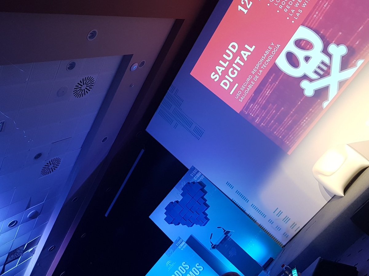 fcornello's tweet photo. Salud digital: Uso seguro, responsable y saludable de la tecnología. Asunto de máximo interés para @AndaluciaComDig  #hACDiez #EncuentroACD @gcanovasg https://t.co/fbJnTB7MVB