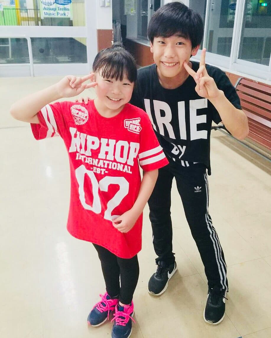 neo__princess's tweet photo. コンテスト予せんに向けて がんばった 特練💪
いっしょに写真をとってくれてありがとう🙏
#FIFTY5.0
#FunnyBEE
#dance
#コンテスト特練
https://t.co/PWFIz4HCmS https://t.co/Oj3GycBntc