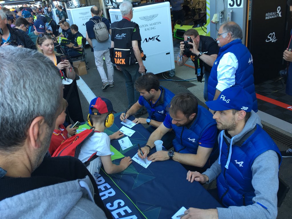 RNO_Christophe's tweet photo. Autograph session shows #AlpineSignatech fans community here in Spa. @Nico_Lapierre, @NegraoAndre and Pierre Thiriet in pole position at #6HSPA #FIAWEC @Groupe_Renault https://t.co/hsvwlOwHBw