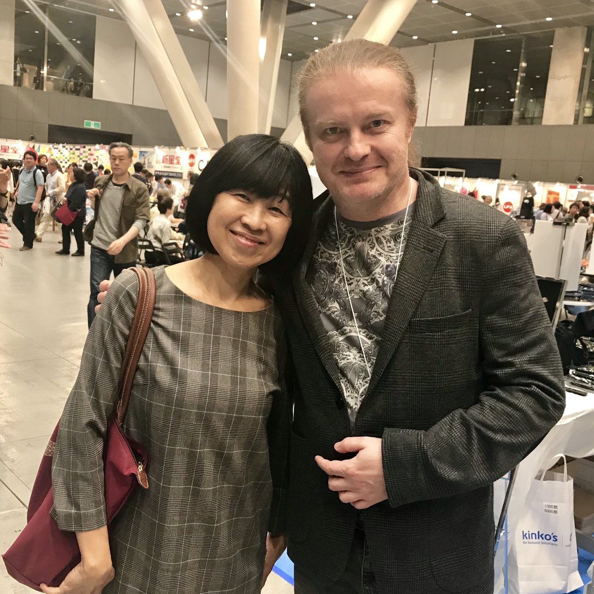 tamakixoxo's tweet photo. #シュポルツル さん 🇨🇿 #青いヴァイオリン 🎻 #gypsyway #伝統ロマ音楽 ✨#LFJ2018 https://t.co/glU8htHNFy