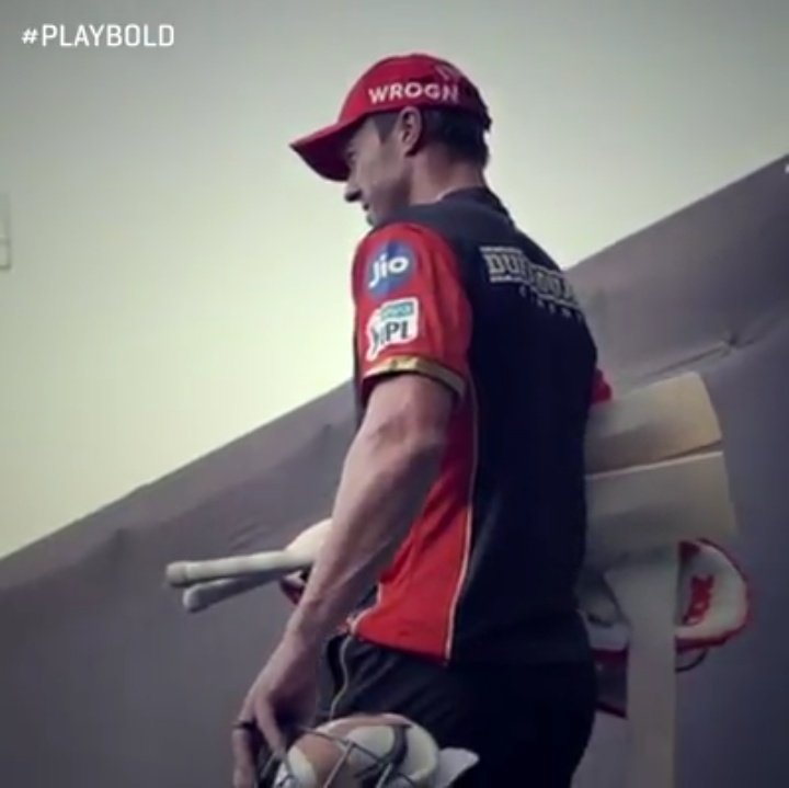 whoshud's tweet photo. Look 👀 Someone is back 🔥

#CskvRcb #IPL2018 @RCBTweets https://t.co/9qB5QuItyO