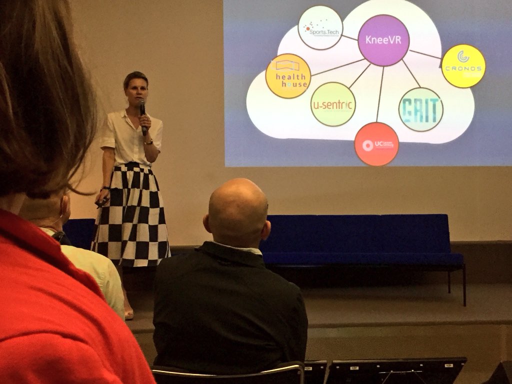 wflorizoone's tweet photo. KneeVR, versnelde revalidatie dankzij virtual reality waarin de patiënt centraal staat. Knap project van @smarthubvlabra ism tal van partners onder enthousiaste en deskundige leiding van @TvLommel #andleuven https://t.co/y96Ln67kin