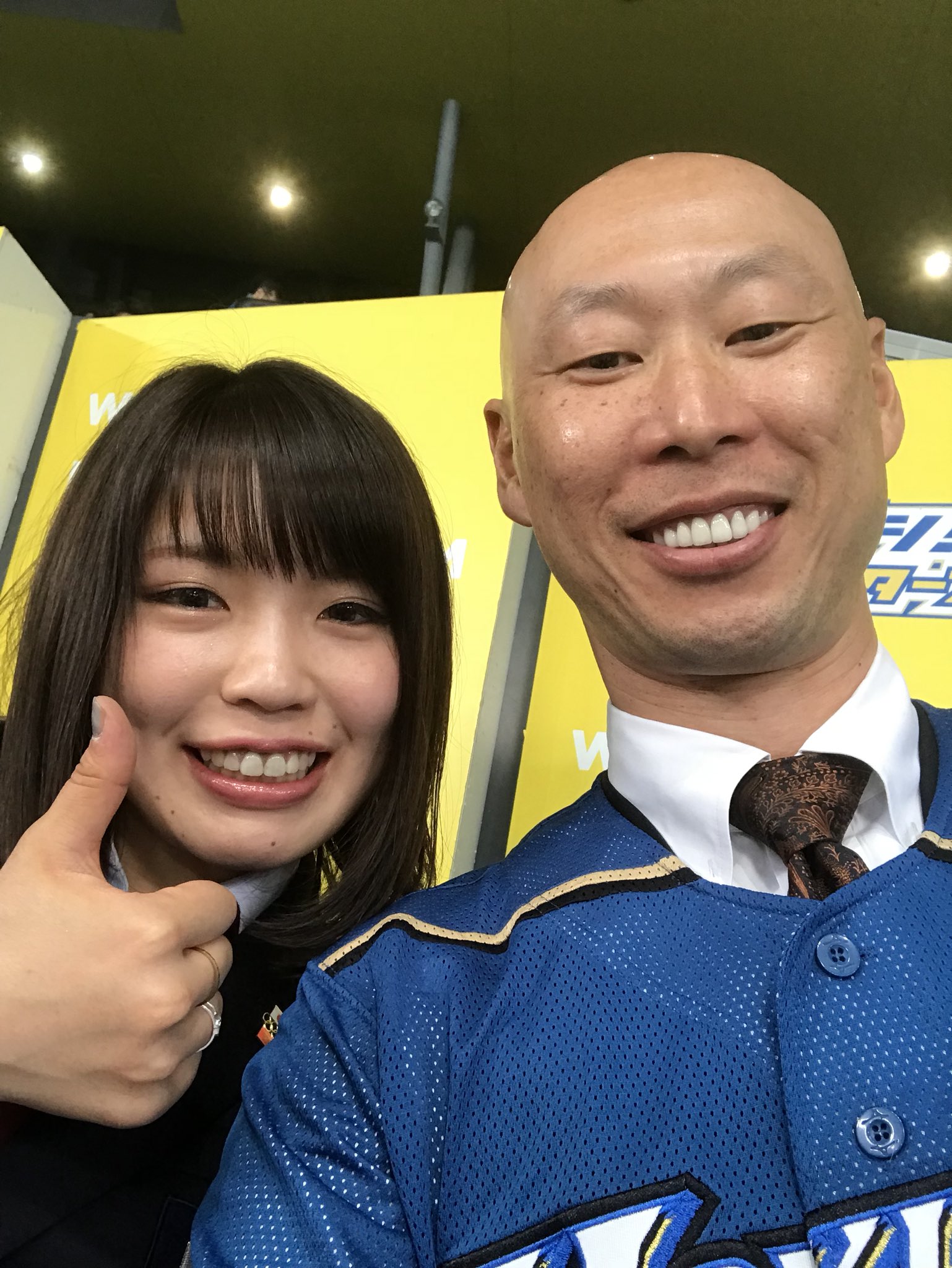 Twitter 上的 森本稀哲 Hichori Morimoto スピードスケート佐藤綾乃選手と解説後に記念写真 T Co Powxcetaam Twitter
