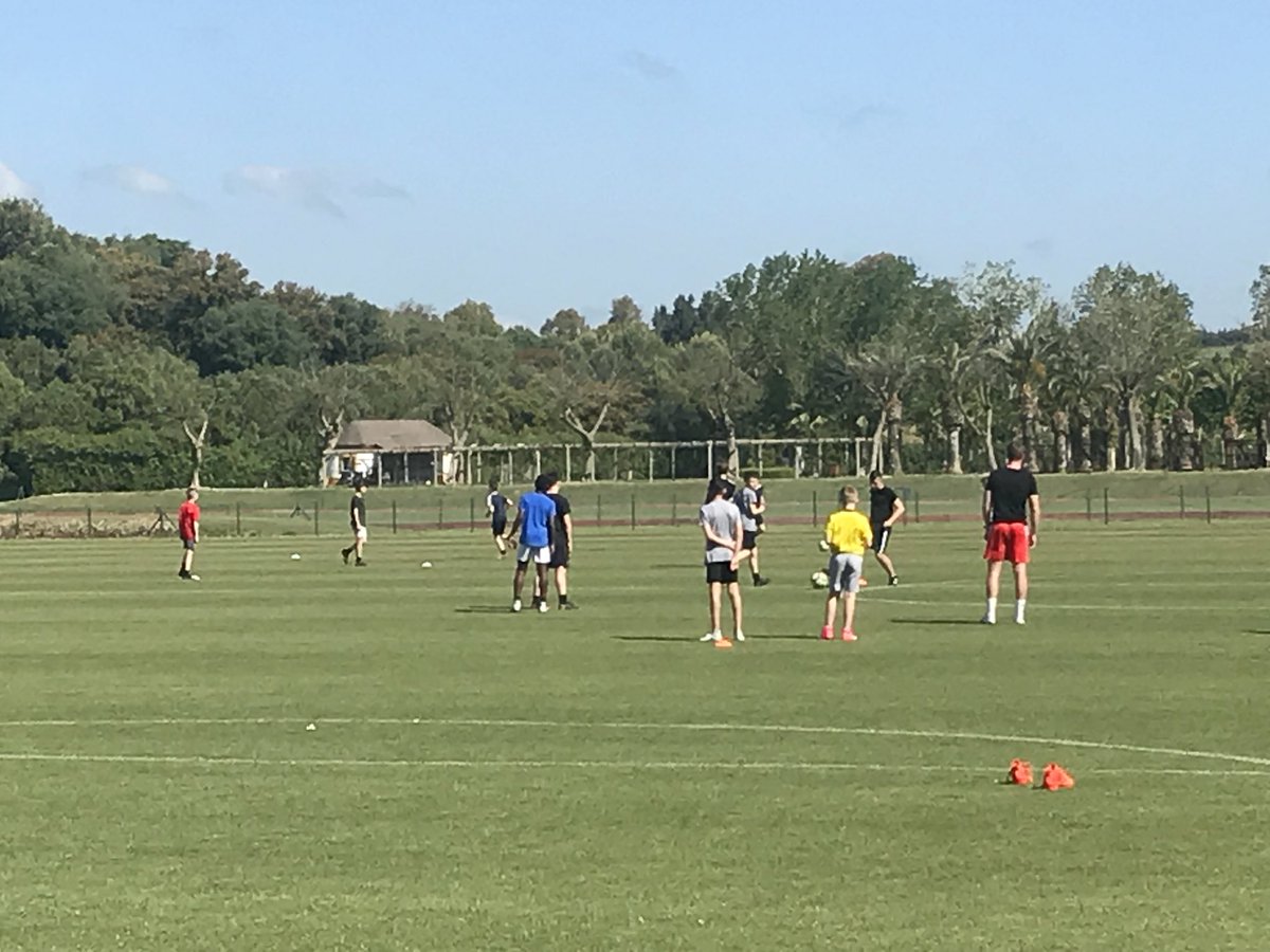 HGHS_PE's tweet photo. Itโs a warm one this morning for squad training with the Athletico Madrid coaches. ๐ โ๏ธ #factor50forall #training #development #teamgroveontour https://t.co/PLQ2CQiB2C