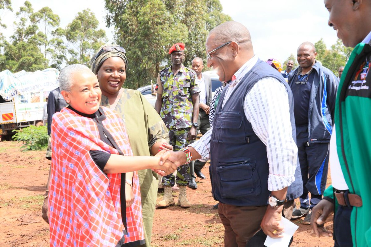 Environment_Ke's tweet photo. CS Tobiko today joined @FirstLadyKenya H.E Margaret Kenyatta, Defence CS Rachael Omamo, Kajiado Governor Joseph Ole Lenku in a tree planting event organized by @kdfinfo under the Environmental soldier program at Kibiku forest, Ngong #TreePlantKe🌲 @ngcc_ke @KeForestService https://t.co/XojRVQrSgB