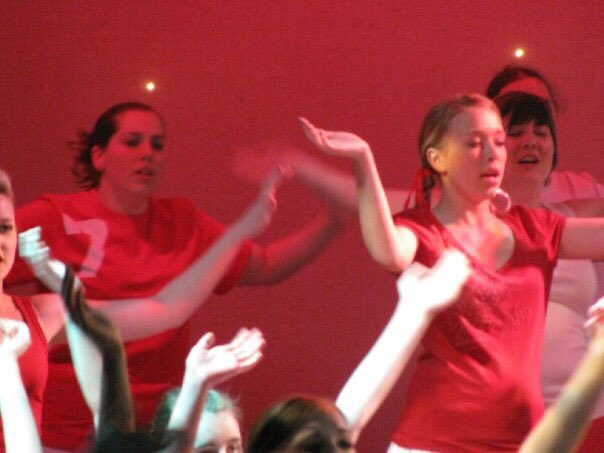 RichardJSams's tweet photo. @WFGangShow wishing you all a fantastic Saturday. Thought that a reminder that your amazing Director &amp; Asst Director used to tread the boards would be useful 😘 https://t.co/Zl1gO0ip5W