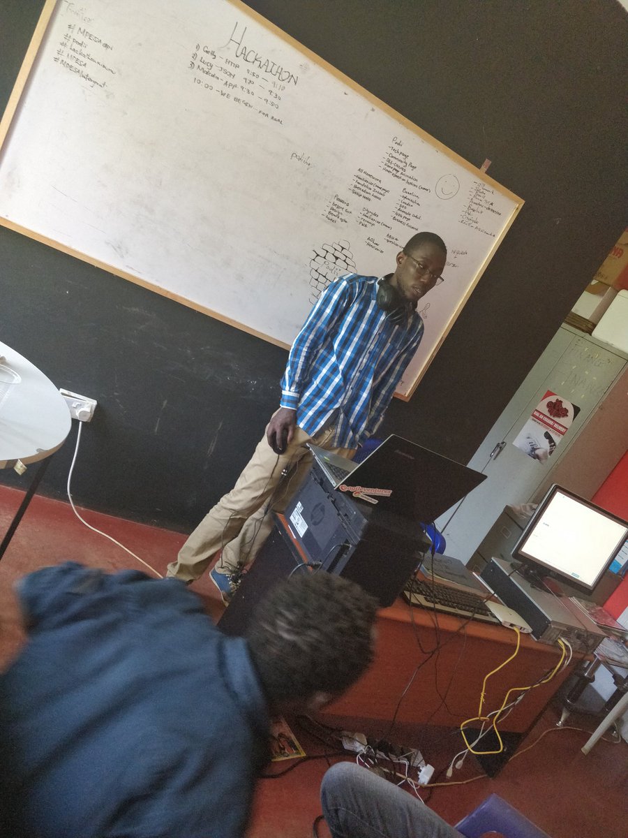 podiihq's tweet photo. Hands on keys, eyes on screen... We are now on the application of the API on code
@s_igu leading us through this
#hackathonkisumu
#MPESAintergration
#MPESAapi
#MPESA
#podii https://t.co/xbNW4LxjhP