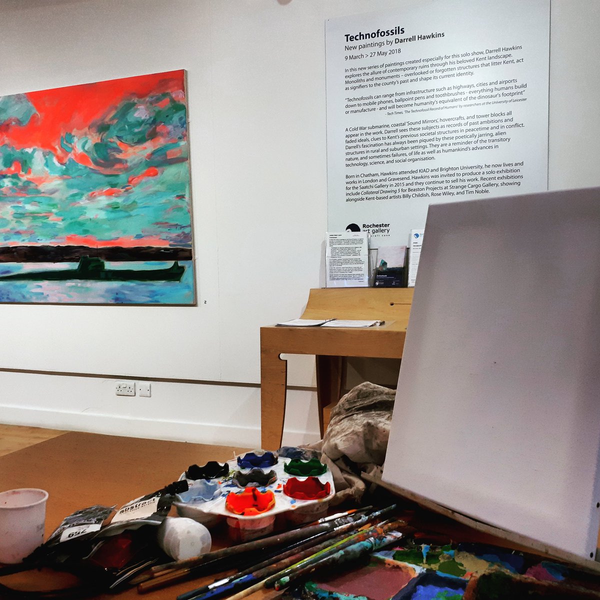 hawkwind1986's tweet photo. Doing some painting at Rochester Art Gallery over Sweeps Festival come say hey xxx #rochesterartgallery #technofossils #sweepsfestival #kent #painting https://t.co/51w69uqj0G