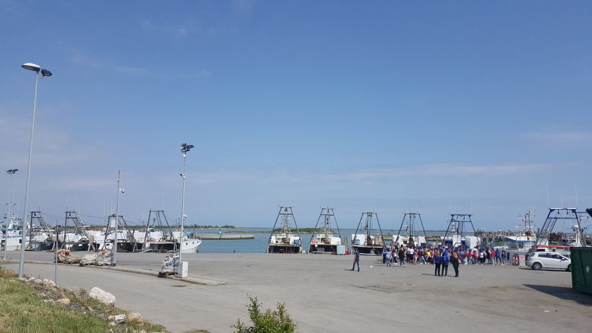 ProLoco_PTolle's tweet photo. Pila, un borgo di pescatori in festa. Vi aspettiamo per tutto il weekend per assagiare il pesce del Delta del Po https://t.co/V7Zf7PBDU2