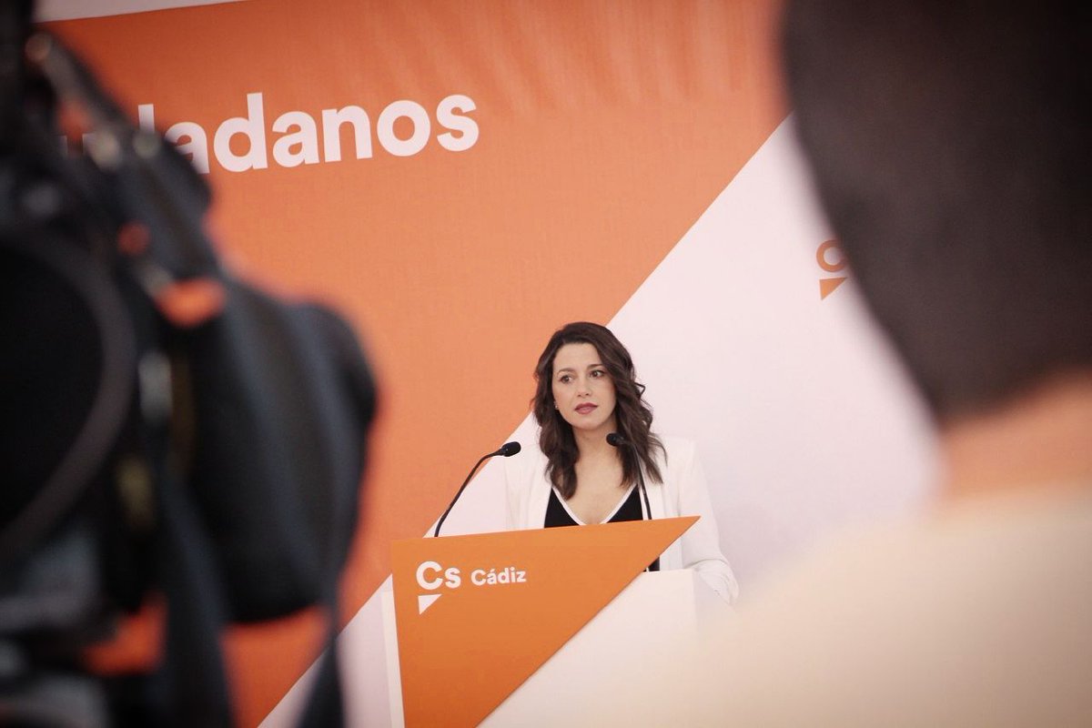 📡Esta mañana <a href="/InesArrimadas/">Inés Arrimadas</a> ha inaugurado la sede de <a href="/CsJerezFrontera/">Cs Jerez Frontera</a> en la provincia de Cádiz, desde donde ha atendido a los medios de comunicación.

¡Te lo contamos en este hilo! 📲 #ActualidadCs