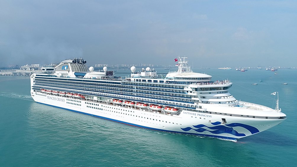 PrincessCruises's tweet photo. We'll be welcoming Sapphire Princess into Southampton today for her first time sailing in Europe! 🚢 https://t.co/DKrLxpZagB