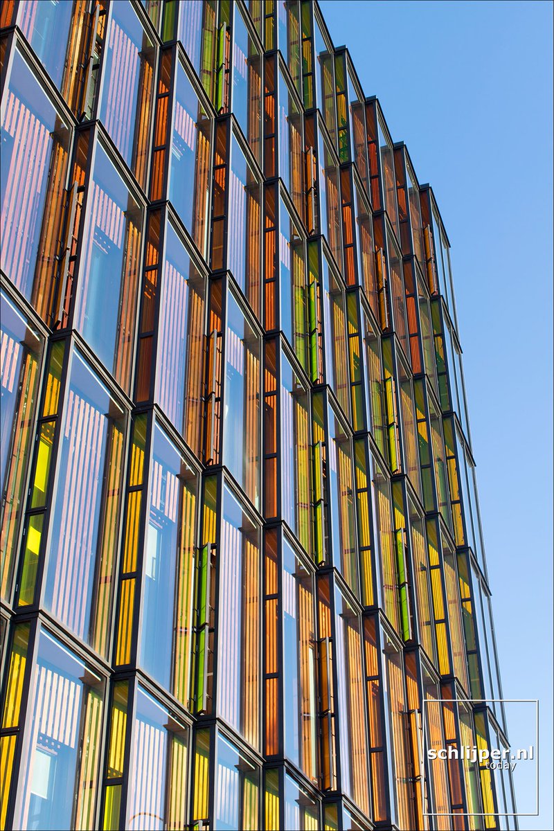 schlijper's tweet photo. Keerwal
04.05 07:02
https://t.co/4AQ16xuBQq #Amsterdam #architecture #Funenpark #color https://t.co/hwCVgcTIRm