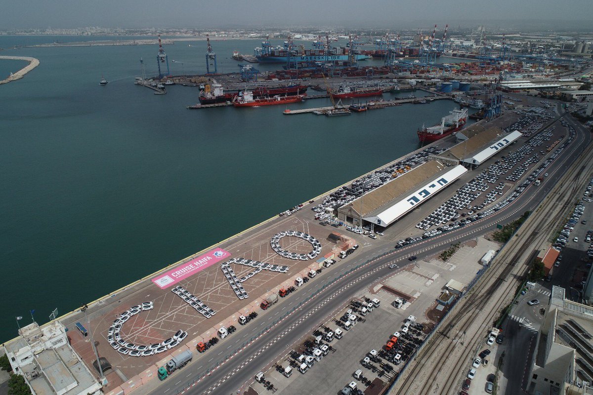 Cruise_Haifa's tweet photo. @giroditalia Haifa Port is READY! #giro101 https://t.co/sB3pB1GaBW