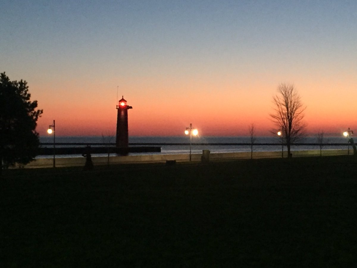 WIMarathon's tweet photo. Good morning, runners! We're looking forward to a great day! https://t.co/OTHXn5wE2s