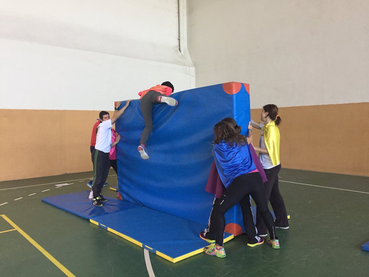 semEFaranda's tweet photo. Los #superhéroes de la #EF recuperando sus poderes perdidos #VIjornadasEFZamora #inclusión #emoluación #retoscooperativos #XSEF https://t.co/W0woZUGFE0