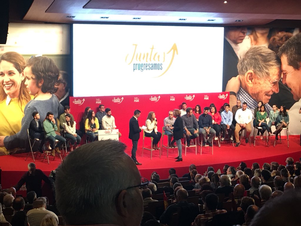 eroblesg1972's tweet image. Para el Presidente @garciapage las personas son lo primero y lo más importante. Cuatro personas dan su testimonio y nos cuentan de primera mano su realidad antes y ahora. #JuntosProgresamos @PSCMPSOE