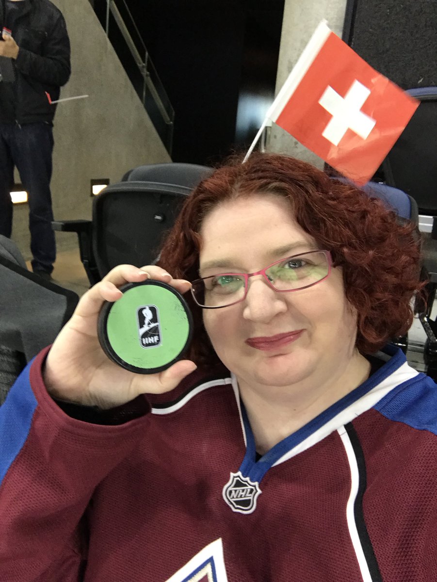 hils_k's tweet photo. ๐ @Andrighetto10 kindly tossed me a puck. Man standing behind me caught it and jokingly suggested we should cut it in half #SUIvsAUS #IIHFWorlds #GoAvsGo @Avalanche https://t.co/Mftp5Xl7CX