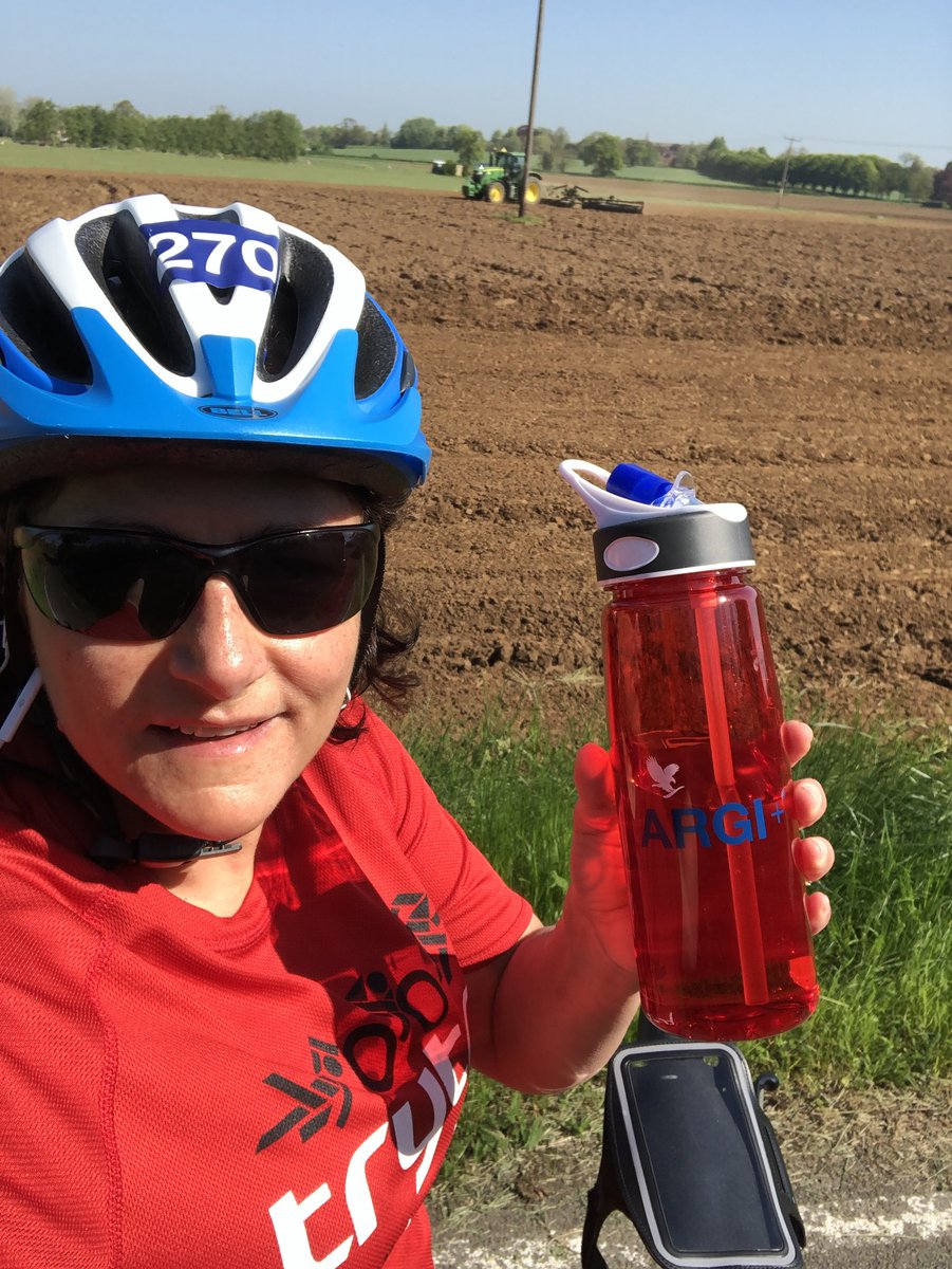 DianaPageUK's tweet photo. π΄ββοΈπ 25km β
not been on my bike for 2 weeks so a little nervous, but #poweredbyargi I found my flow pretty quickly
#choices #freedom #worklifebalance #trifit #poweredbyargi #rideinthesun
#dianasdesignyourlife https://t.co/t06KdiJnhA