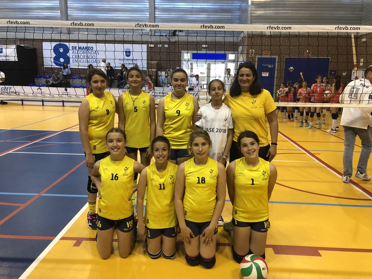 chicas volleyball